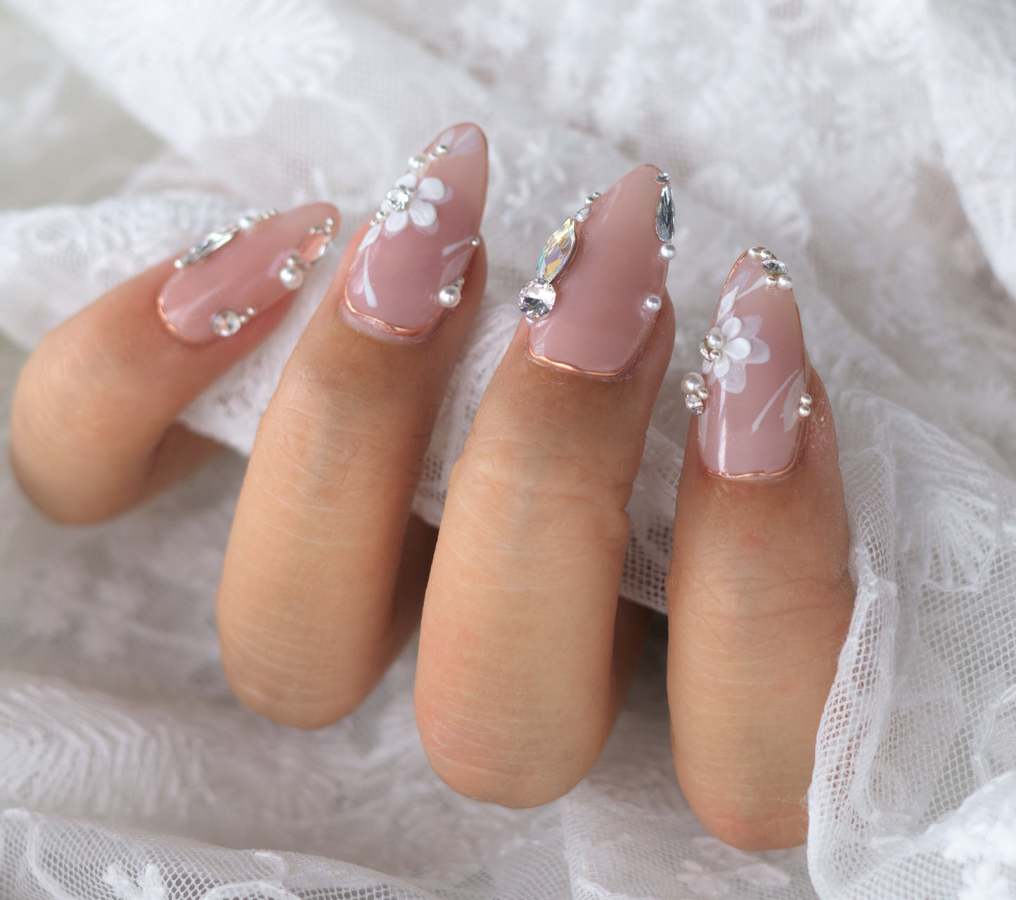 Bridal-Nails-Pink