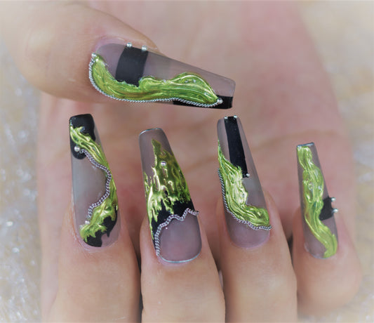 Green Press On Nails